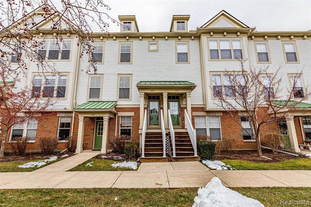 389 Windmill Drive - Photo 1