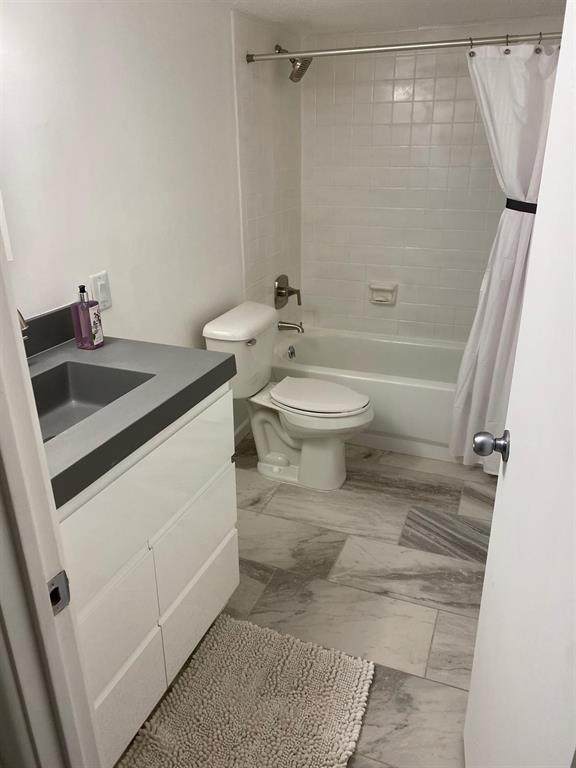 2401 Packard Street - Photo 1