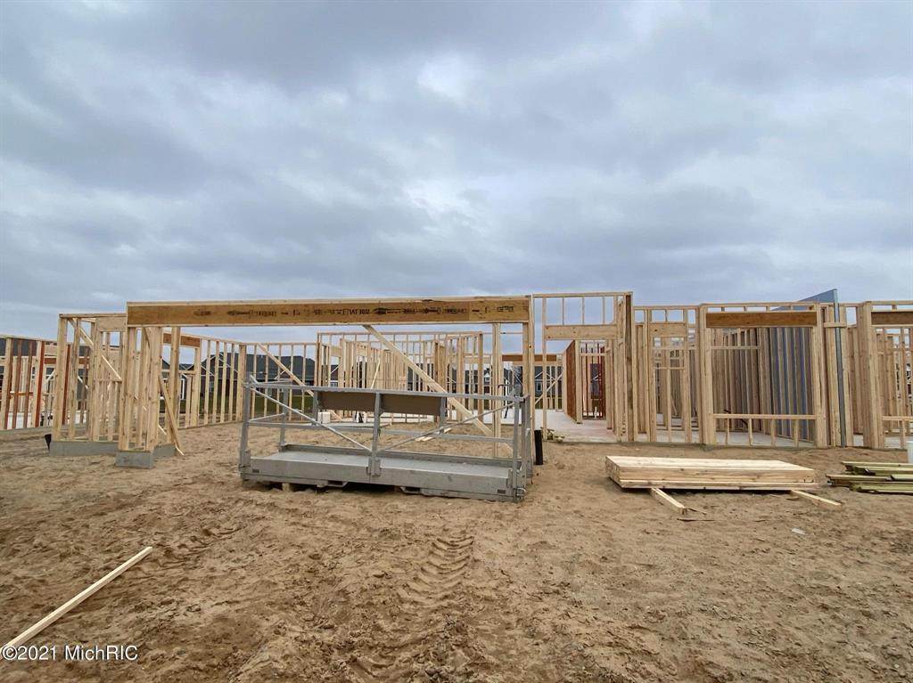 4711 Wind Drive - Photo 1