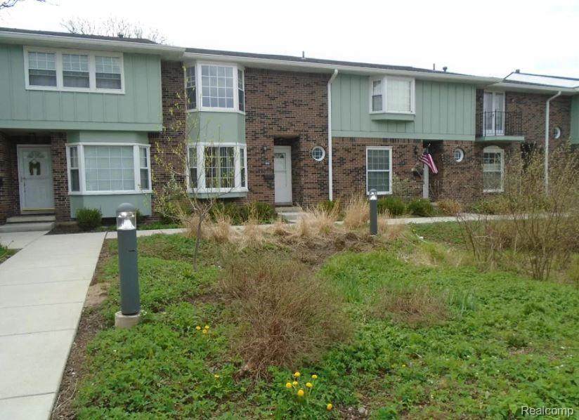 2844 Page Avenue - Photo 1
