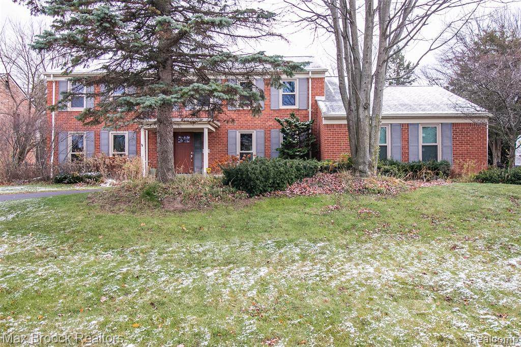 5677 Plum Crest Drive - Photo 1