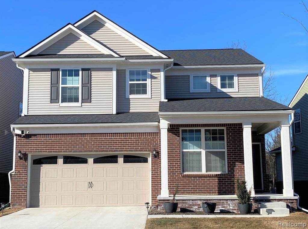 2852 Dillon Drive - Photo 1