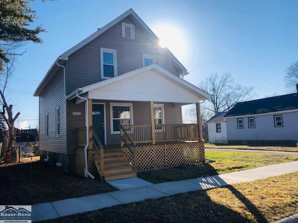 2634 Forest - Photo 1