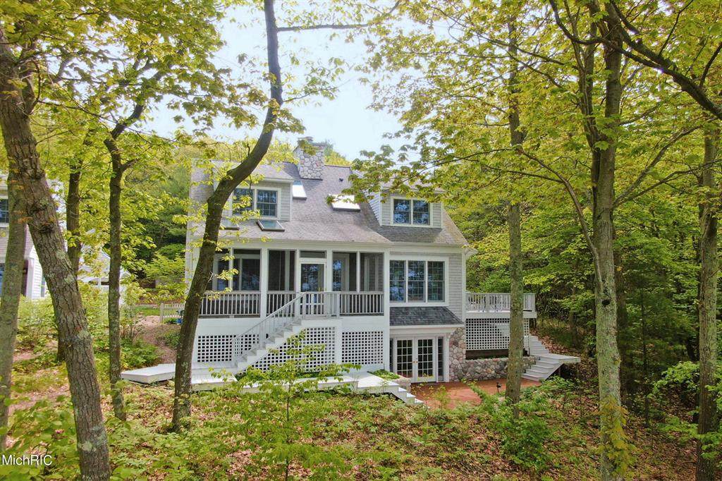 1775 Glen Road - Photo 1