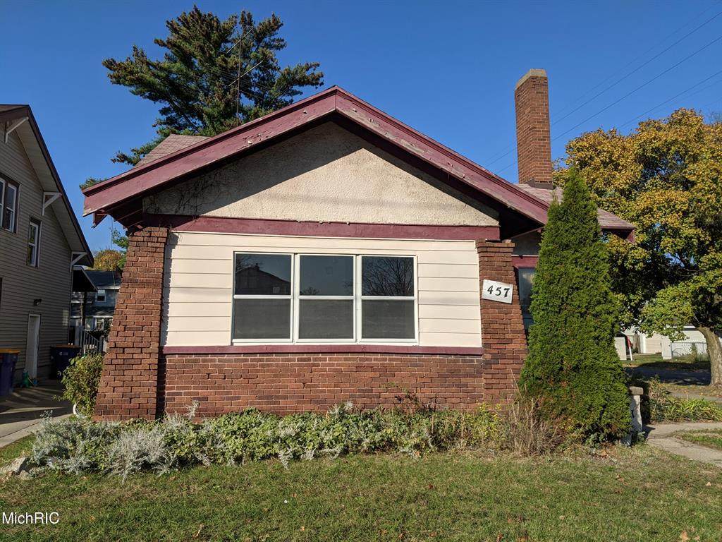 457 Burton Street - Photo 1