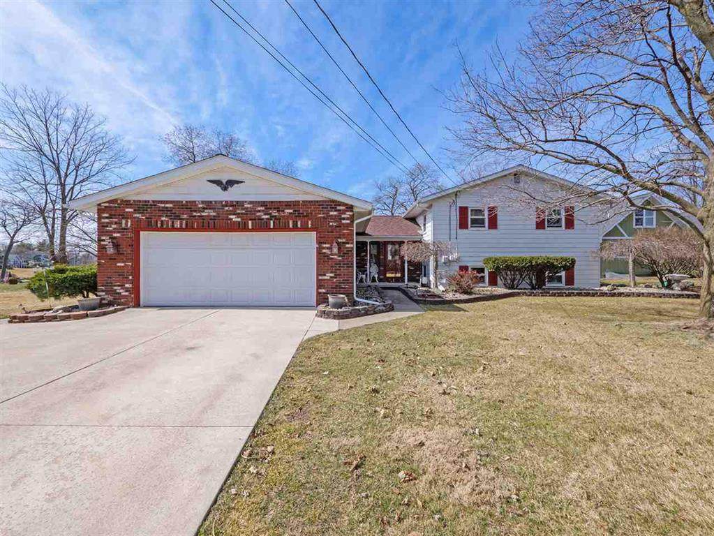 142 Southern Shores Dr - Photo 1