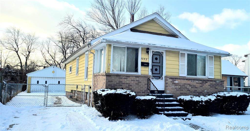 7252 Packard Avenue - Photo 1