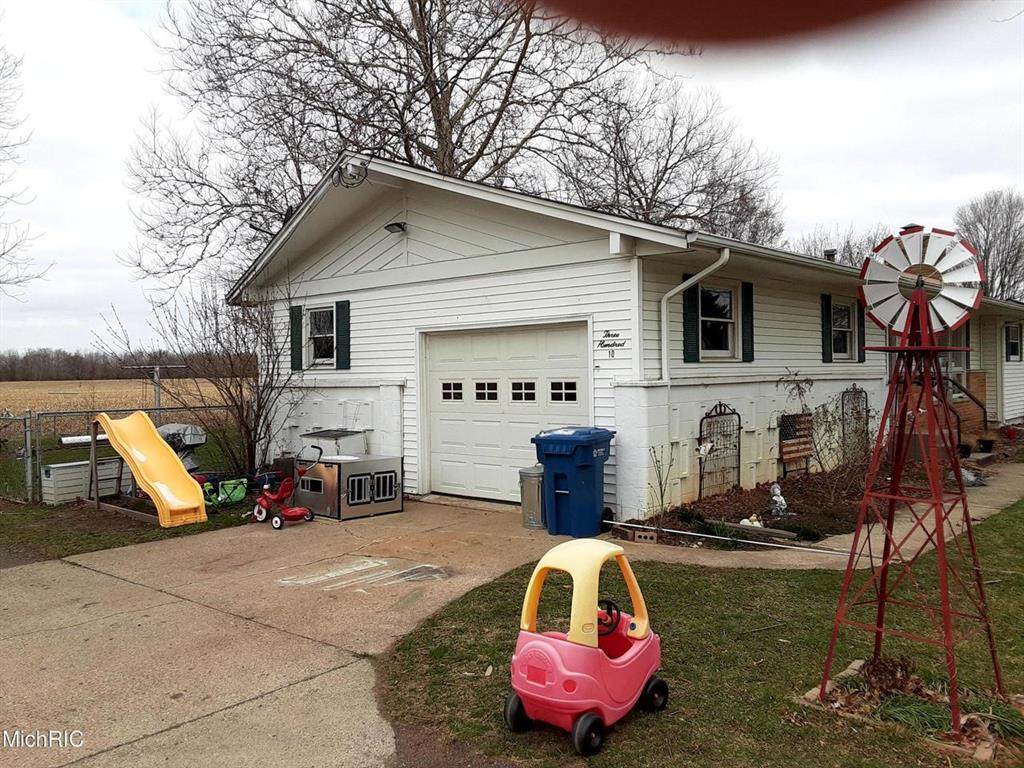 310 Fiske Rd - Photo 1