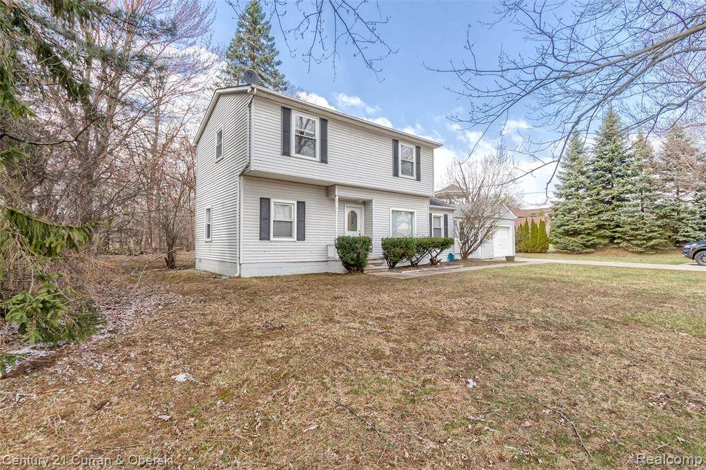 3379 Crooks Road - Photo 1