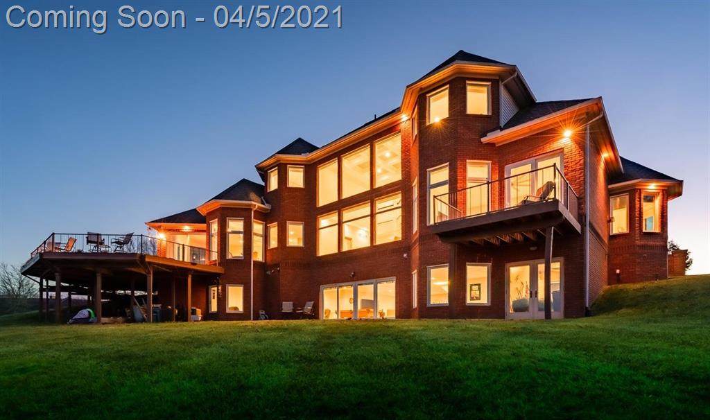 9295 Sunset Lake Drive - Photo 1