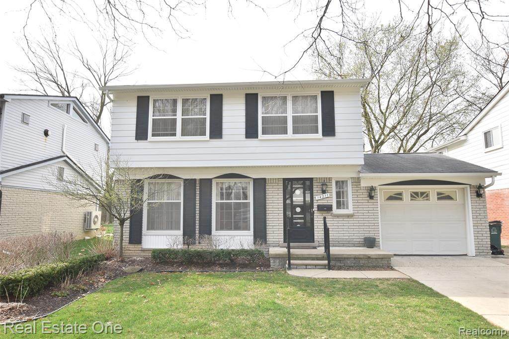 14211 Hart Street - Photo 1