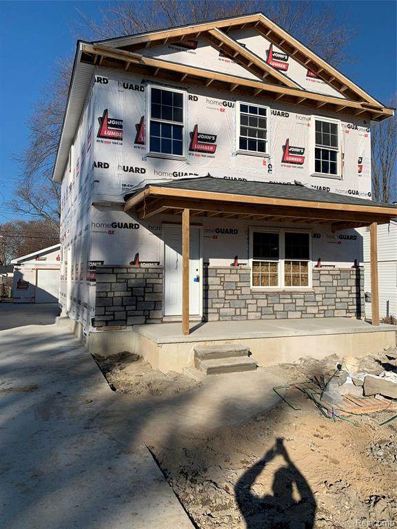23123 Berdeno Avenue - Photo 1