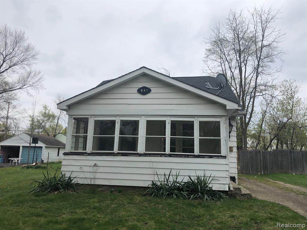 941 Kenilworth Avenue - Photo 1