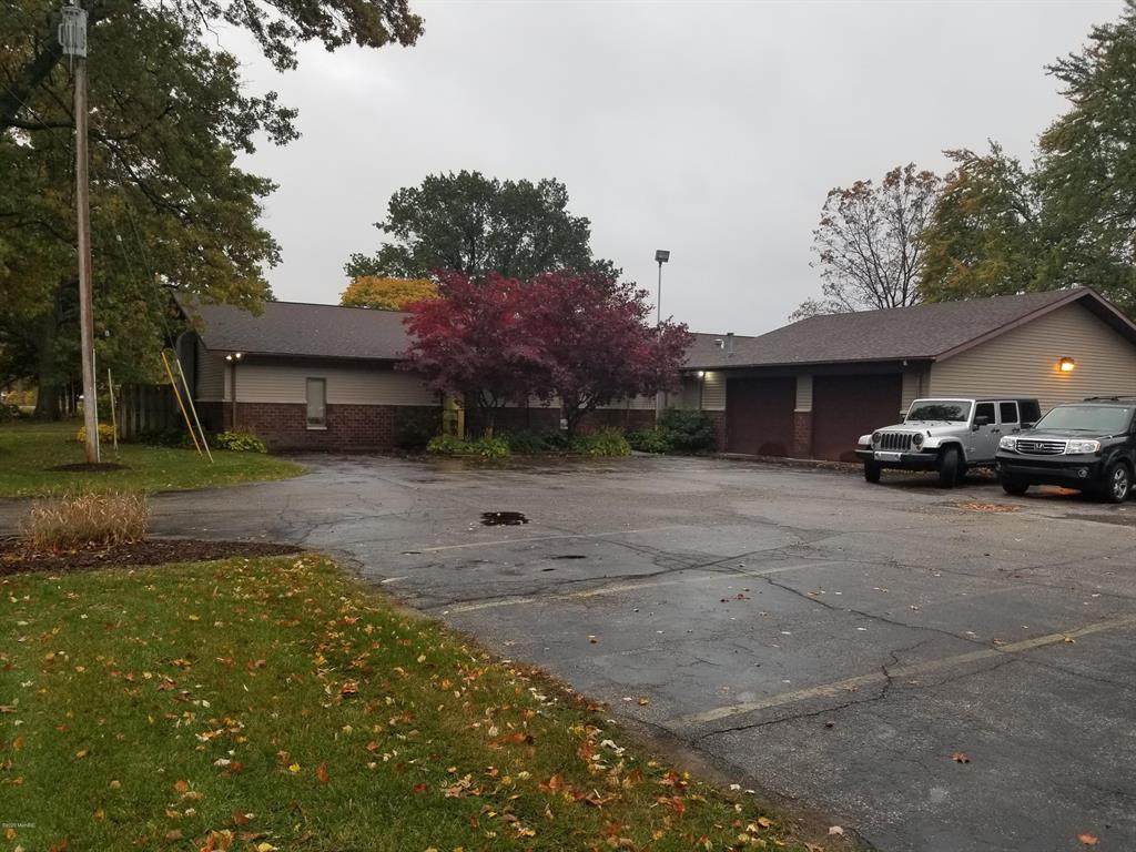 423 Norton Avenue - Photo 1