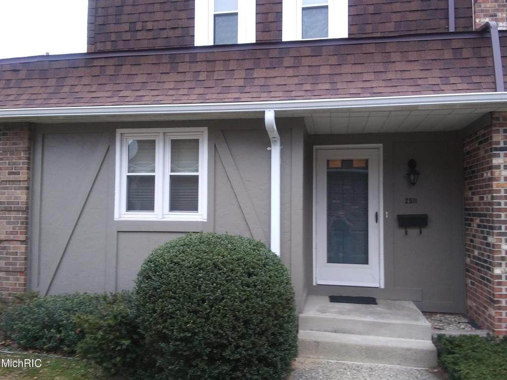 2511 Bristol Terrace - Photo 1