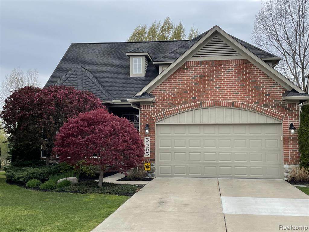 5565 River Park Drive - Photo 1