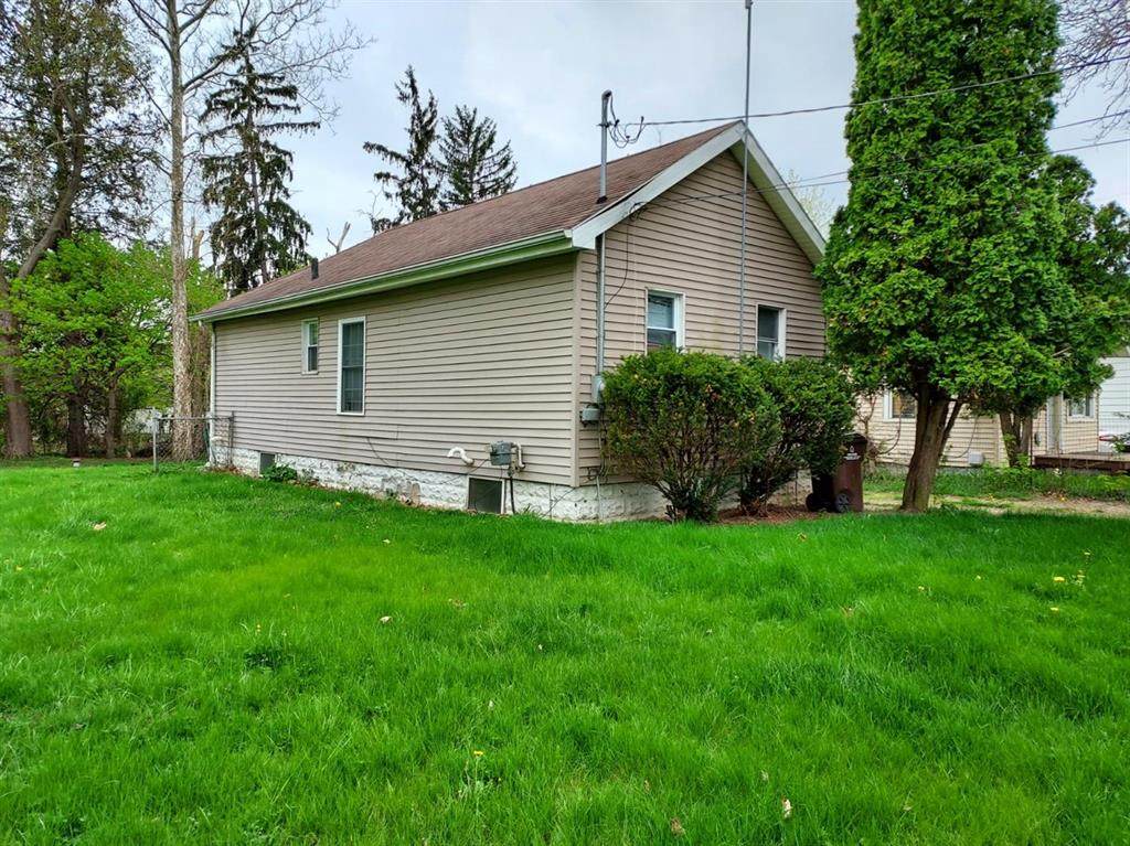305 Euclid Avenue - Photo 1