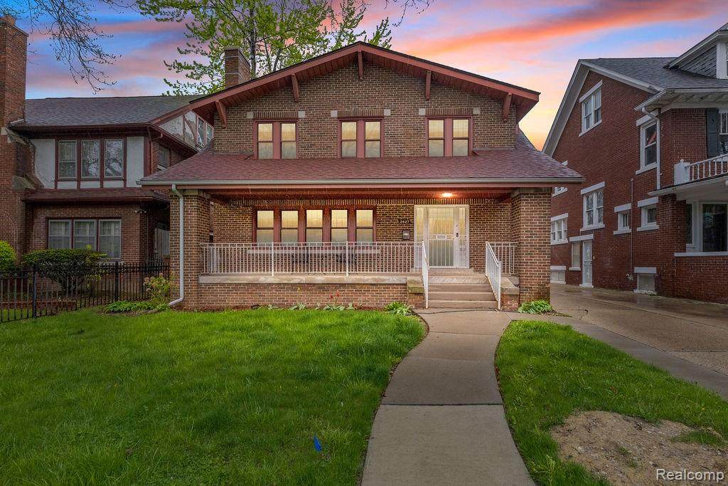 2427 Edison Street - Photo 1