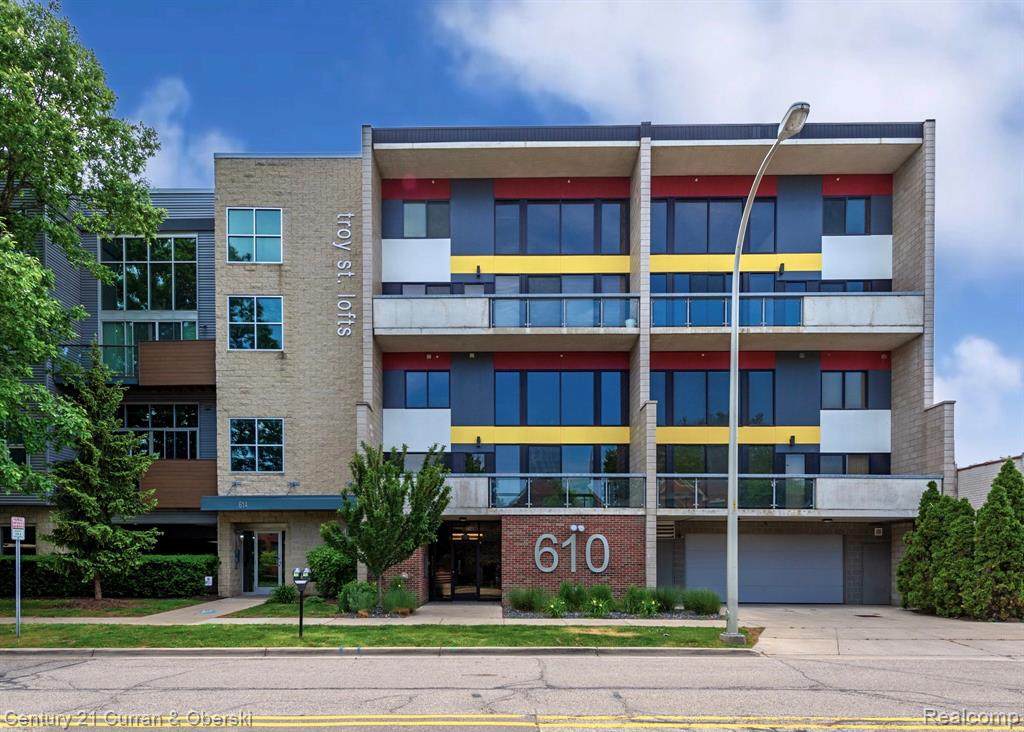 610 Troy Street - Photo 1