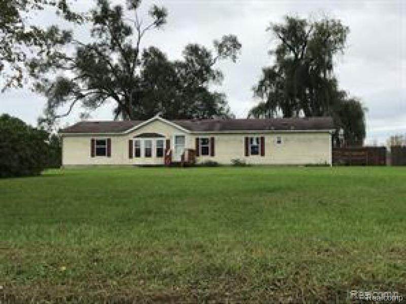 1924 Brown Road - Photo 1