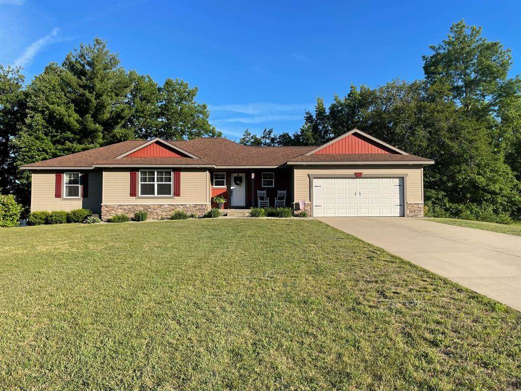 3246 Fairhaven Drive - Photo 1