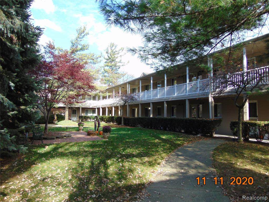 475 Adams Rd Apt 5 - Photo 1