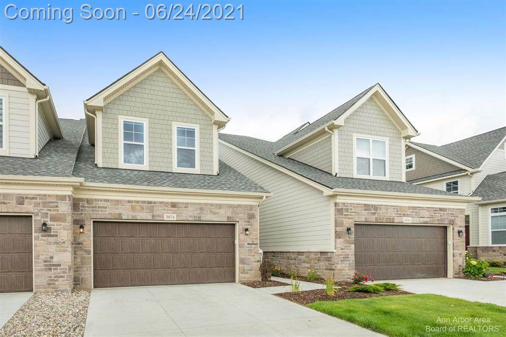 3074 Spurway Drive - Photo 1