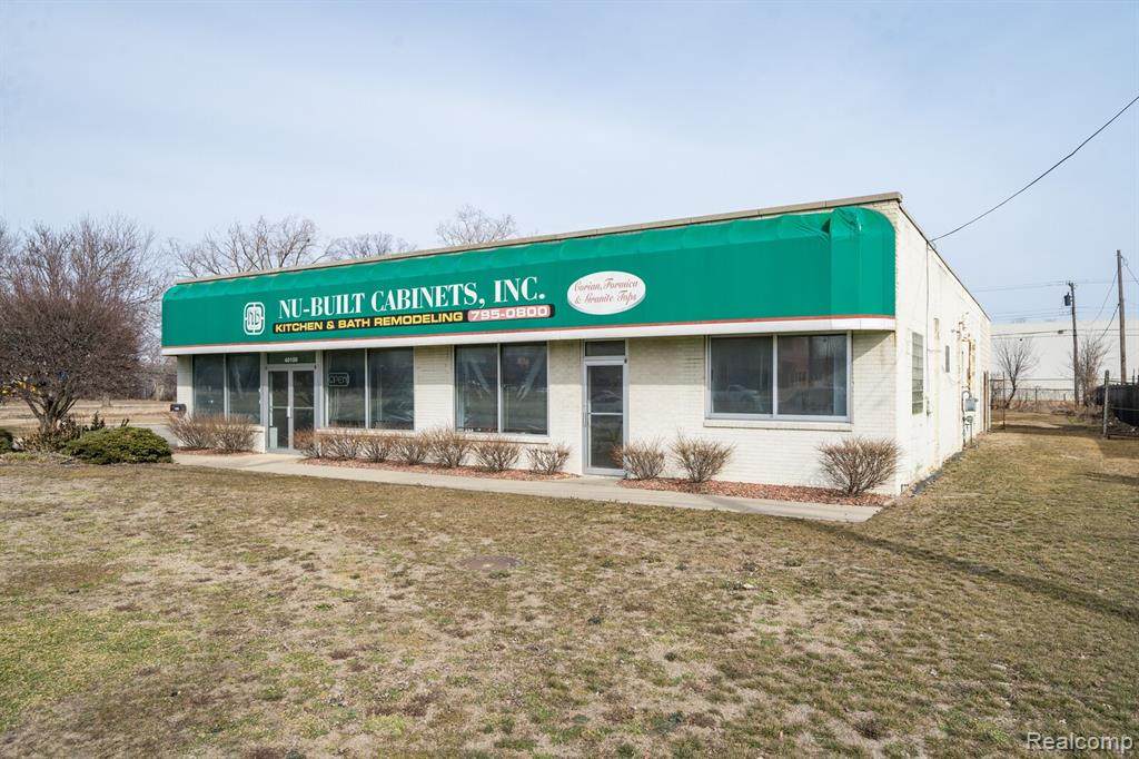40150 Mound Road - Photo 1