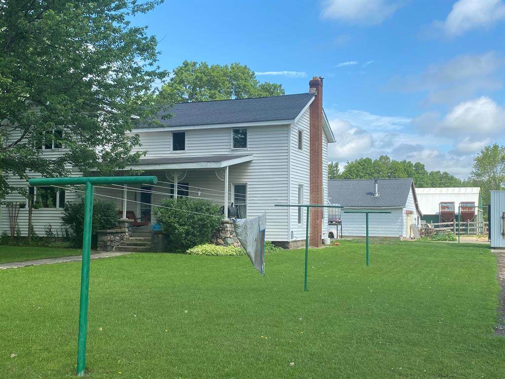 47260 48th Avenue - Photo 1