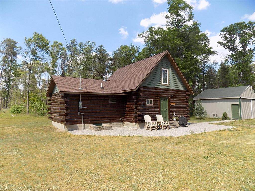 9306 Pine Rd - Photo 1