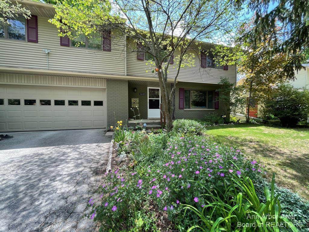 2689 Valley Drive - Photo 1