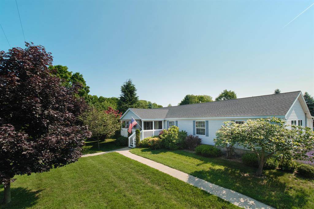 1025 Concord Street Street - Photo 1