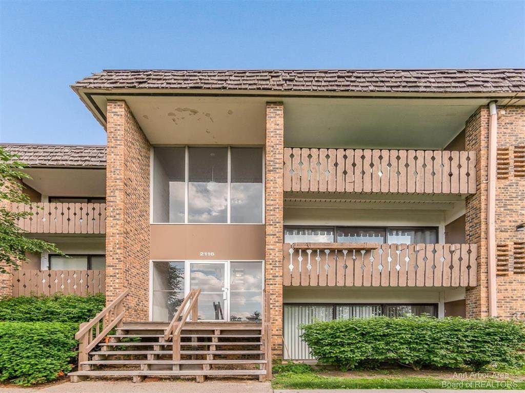2116 Pauline Boulevard - Photo 1
