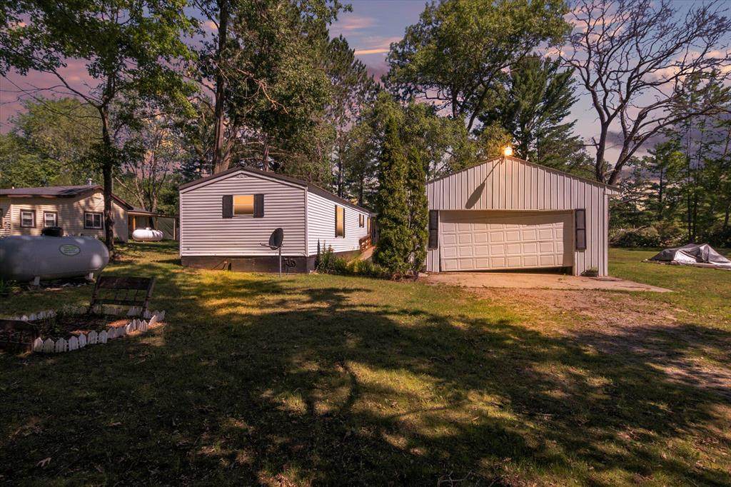 6819 Railroad Street - Photo 1