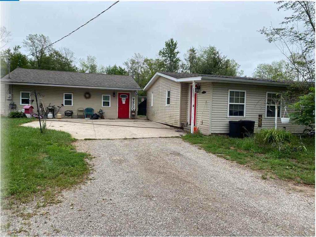 4343 Lucinda - Photo 1