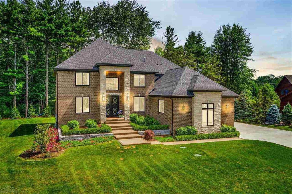 12495 Lennry Ave - Photo 1