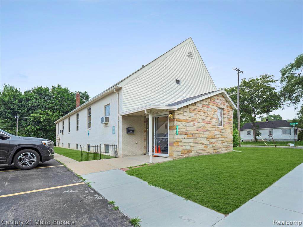 1202 Atherton Road - Photo 1