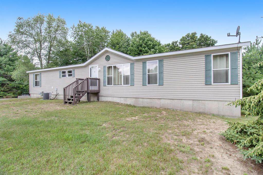 17893 144th Avenue - Photo 1