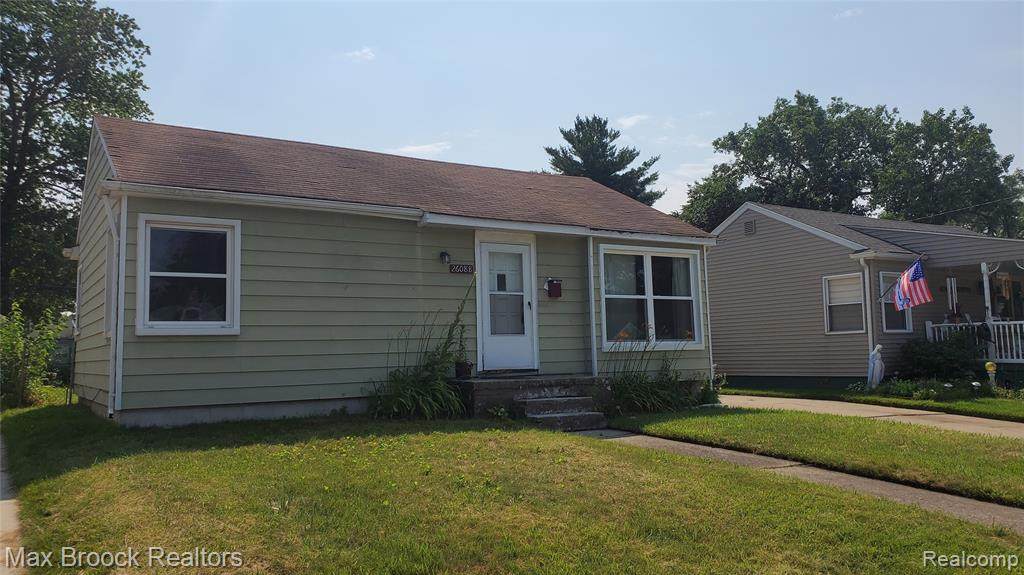 26088 Alger Boulevard - Photo 1