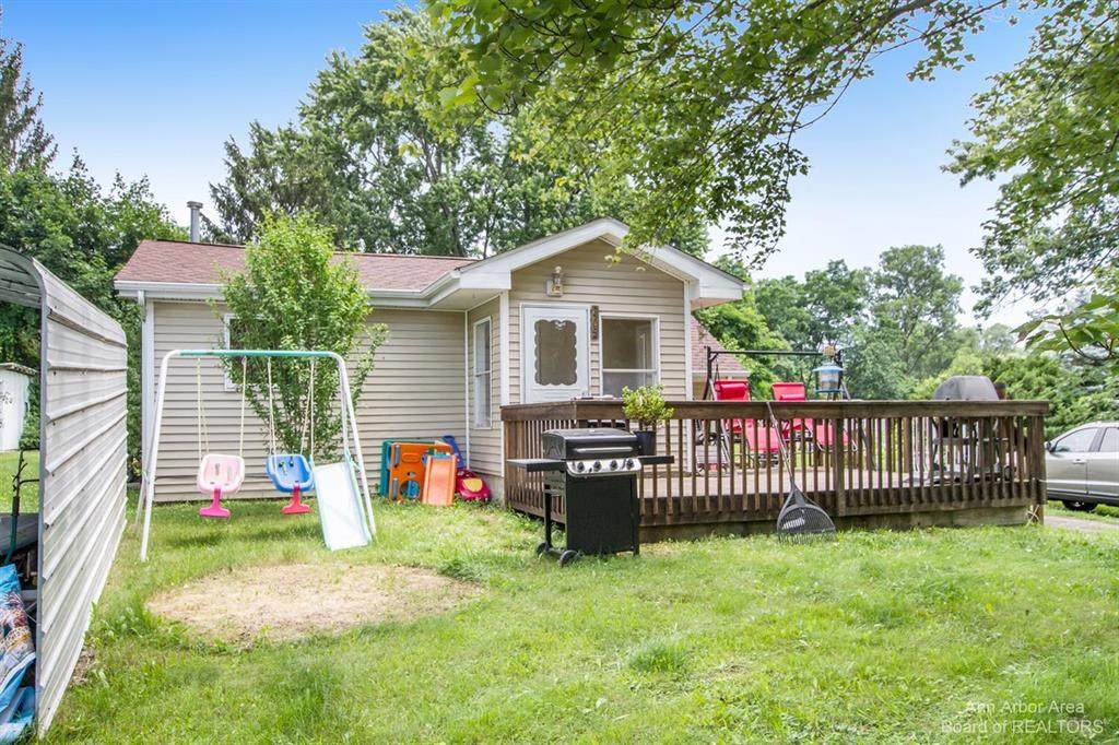 409 Max Street - Photo 1