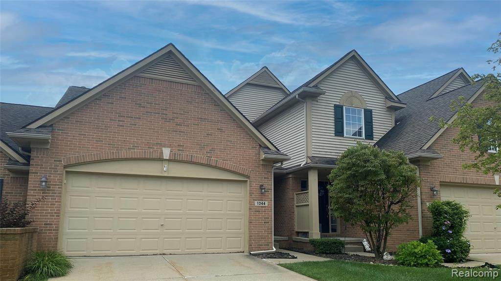 1344 Waverly Drive - Photo 1