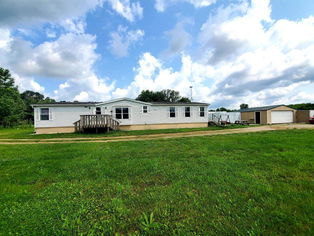 149 16th Street - Photo 1