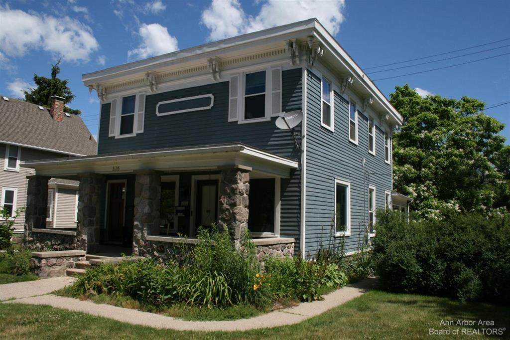 3215 Central Street - Photo 1
