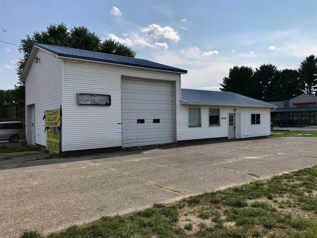 1436 Main Street - Photo 1