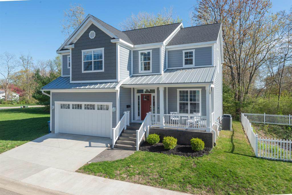 206 Maple Gate Drive - Photo 1