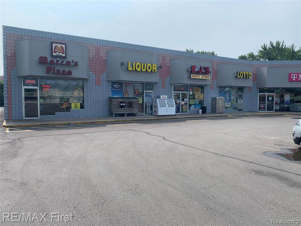 15254 Dixie Street - Photo 1