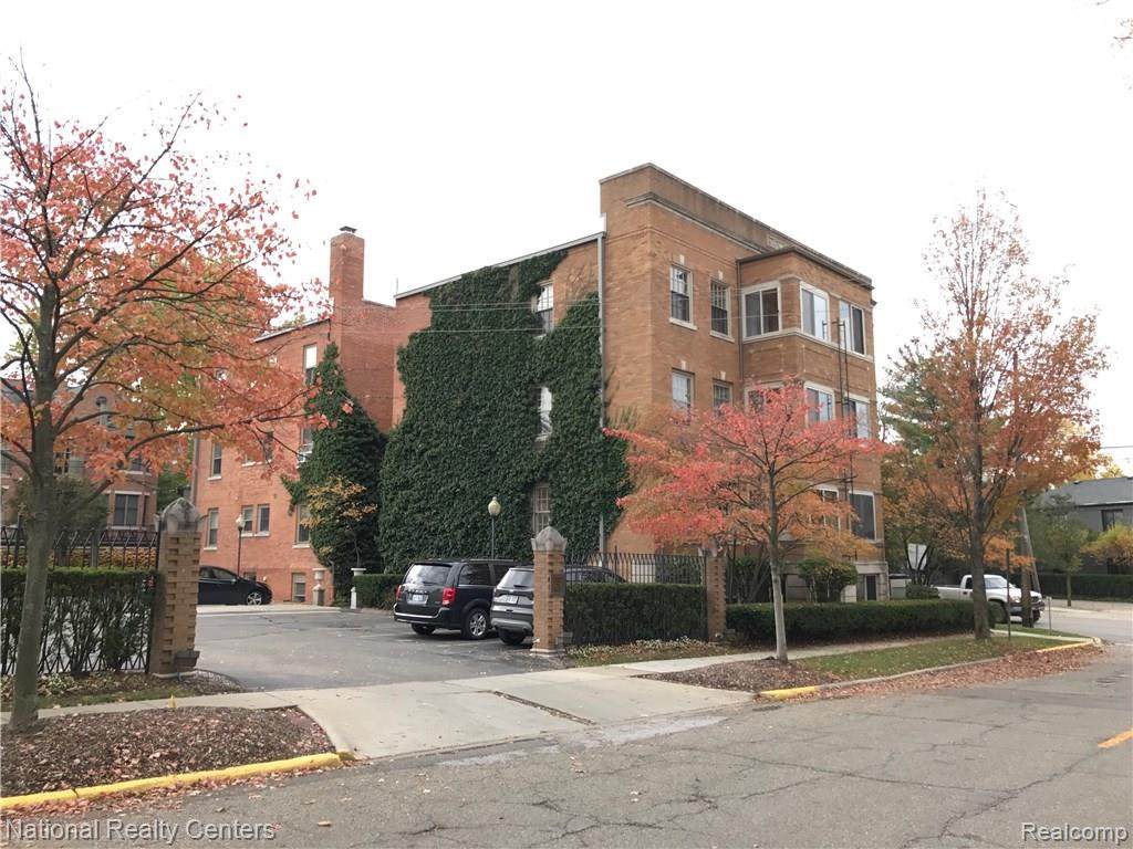 327 Southfield Road - Photo 1