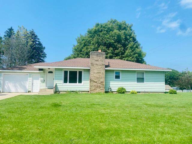 574 Broad Avenue - Photo 1