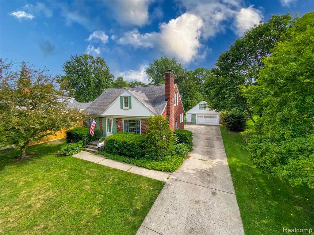 627 Brown Street - Photo 1