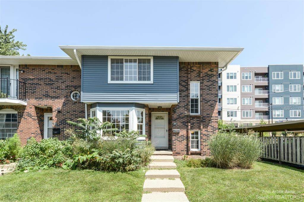 2775 Page Avenue - Photo 1